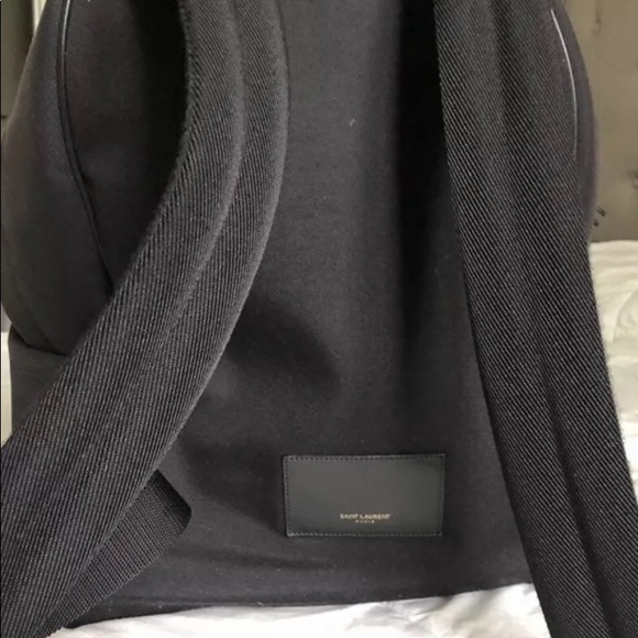 Saint Laurent - Picture 3 of 7